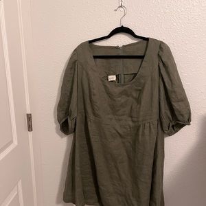 green linen babydoll dress with puff sleeves sz 16